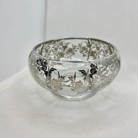 Silver City Sterling Silver Overlay  Queen Rose Pattern, 6" Glass Serving Bowl - Picture 3 of 6
